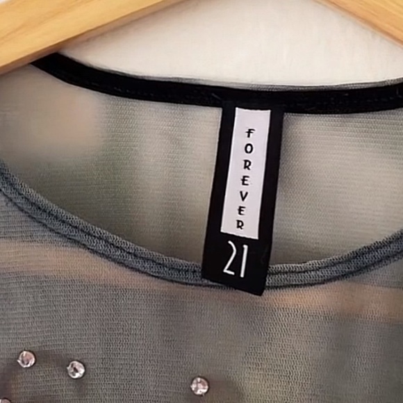 LOOKING FOR - Picture 10 of 10